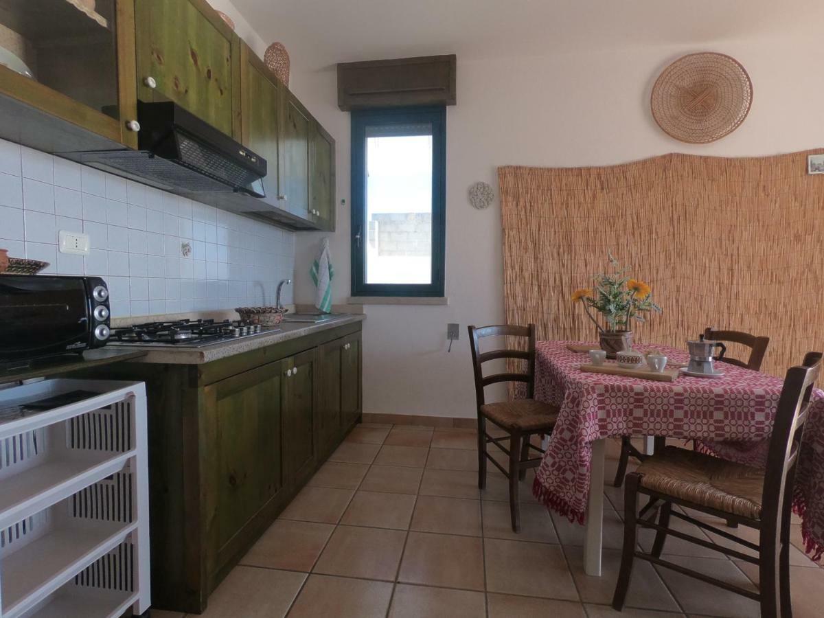 Appartamento Sul Mare Torre Pali Exterior photo