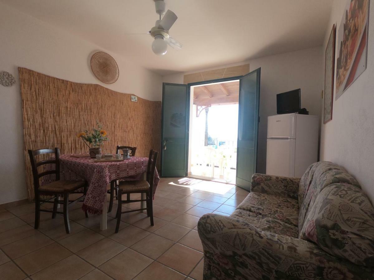 Appartamento Sul Mare Torre Pali Exterior photo