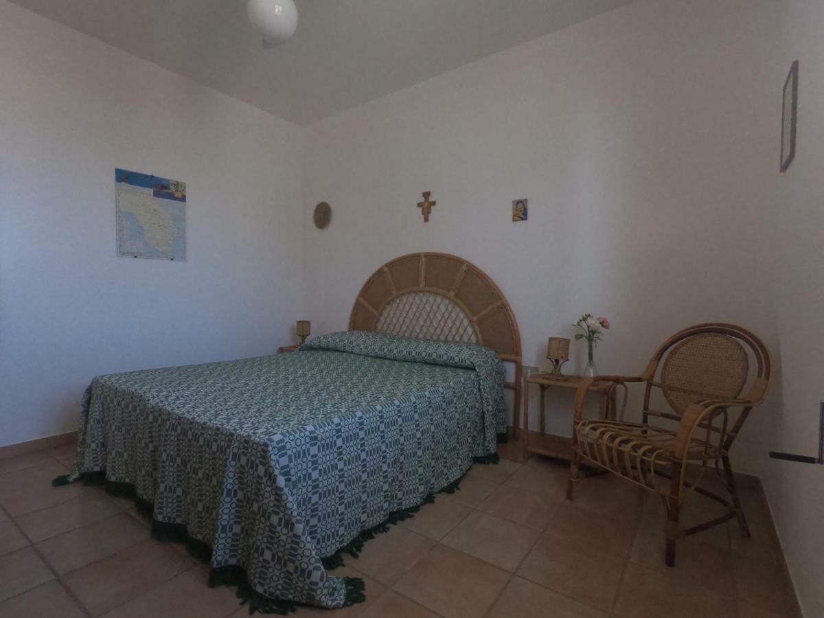 Appartamento Sul Mare Torre Pali Exterior photo